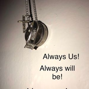 Meet your Posher, Janey